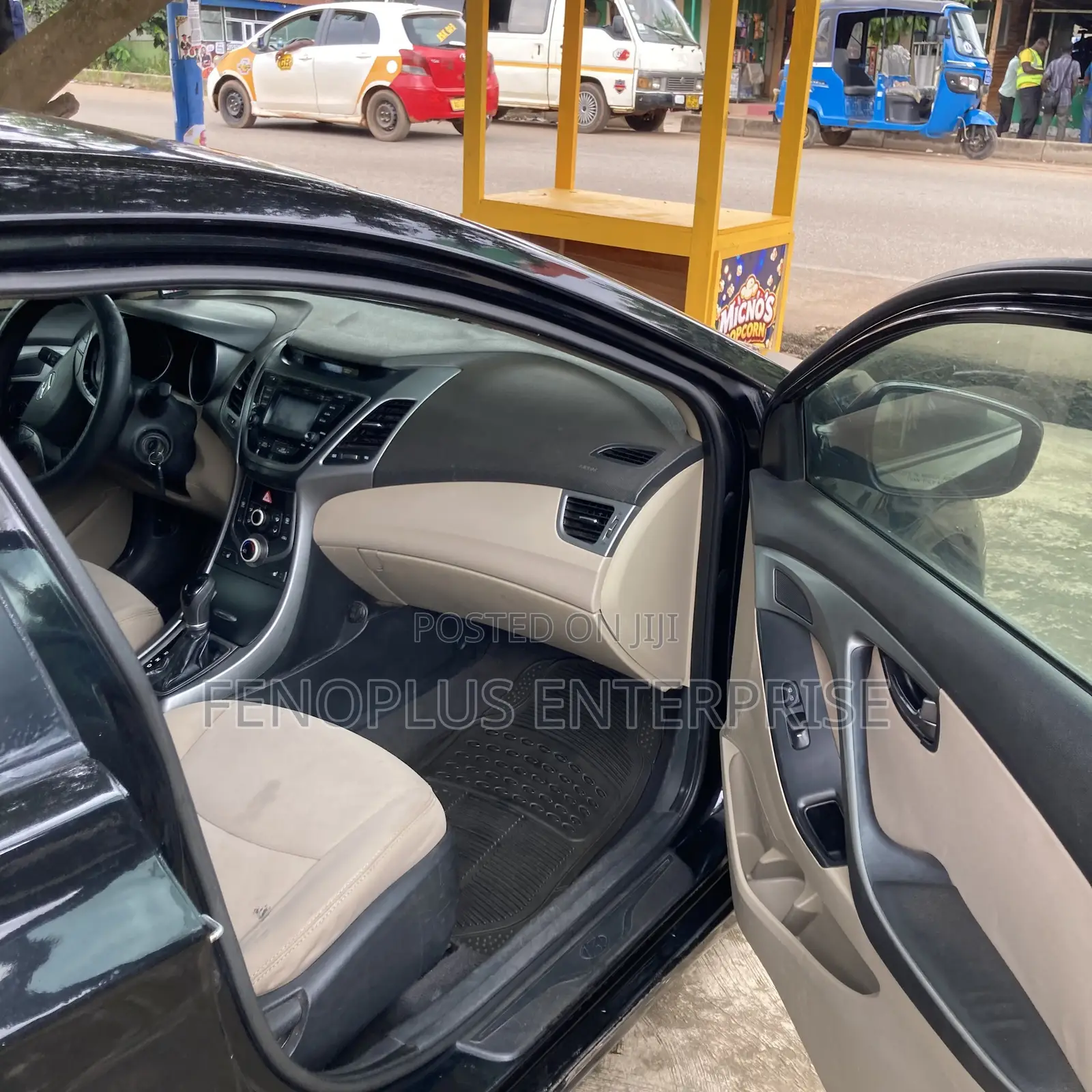 Hyundai Elantra 2013 Black