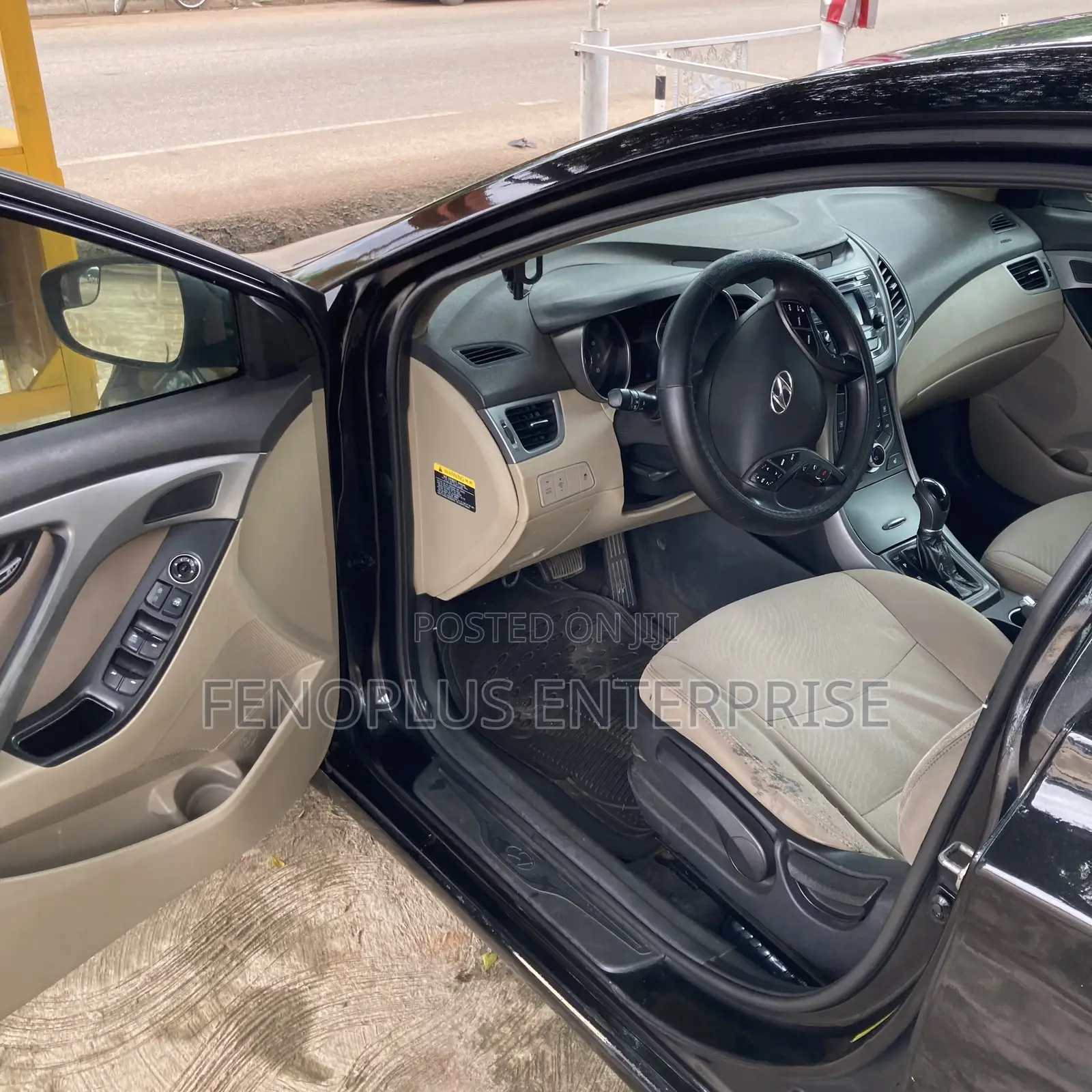 Hyundai Elantra 2013 Black
