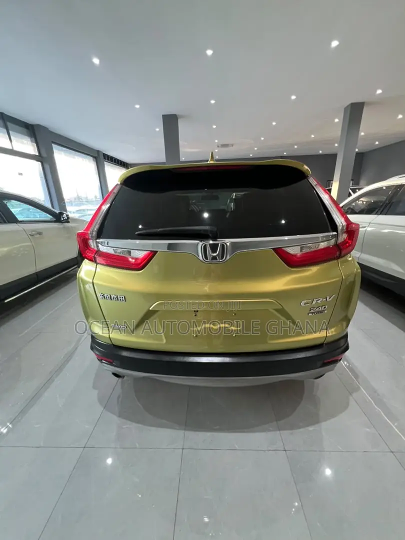Honda CR-V Touring AWD 2018 Green