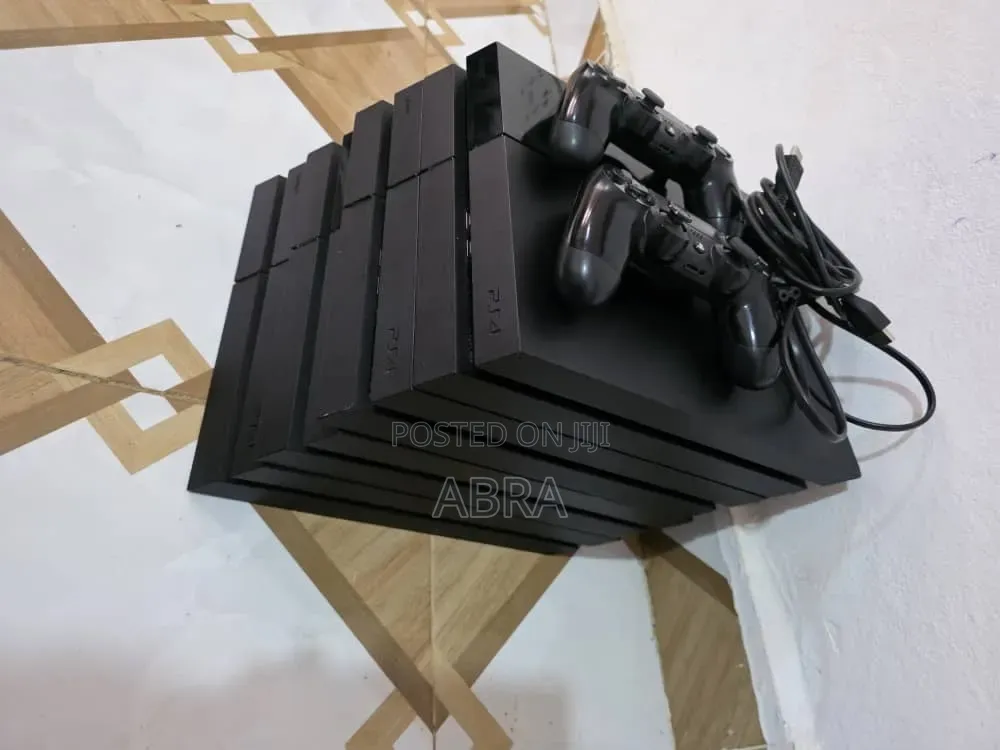 Play Station 4