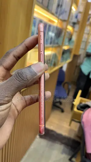 Apple iPhone XR 64 GB Orange