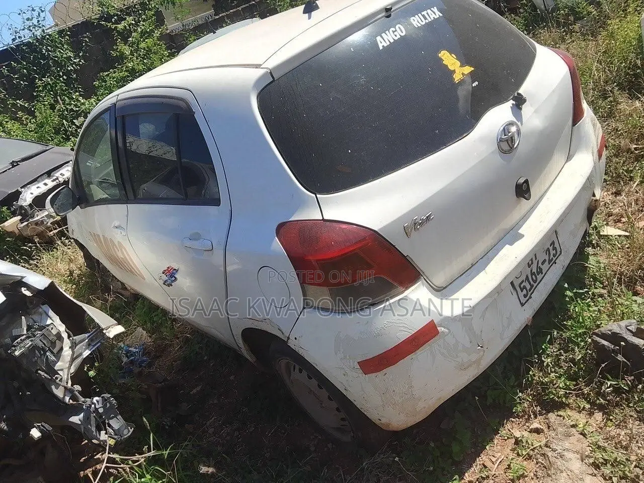 Toyota Vitz 1.0 FWD 3dr 2010 White