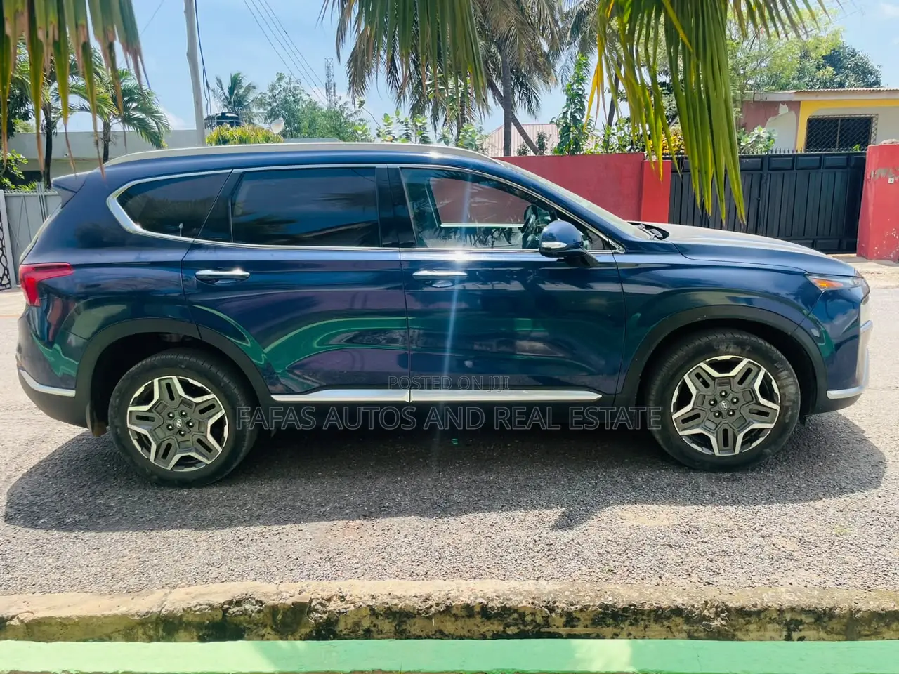 Hyundai Santa Fe SEL 2022 Blue