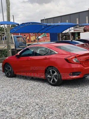 Honda Civic 2018 Red