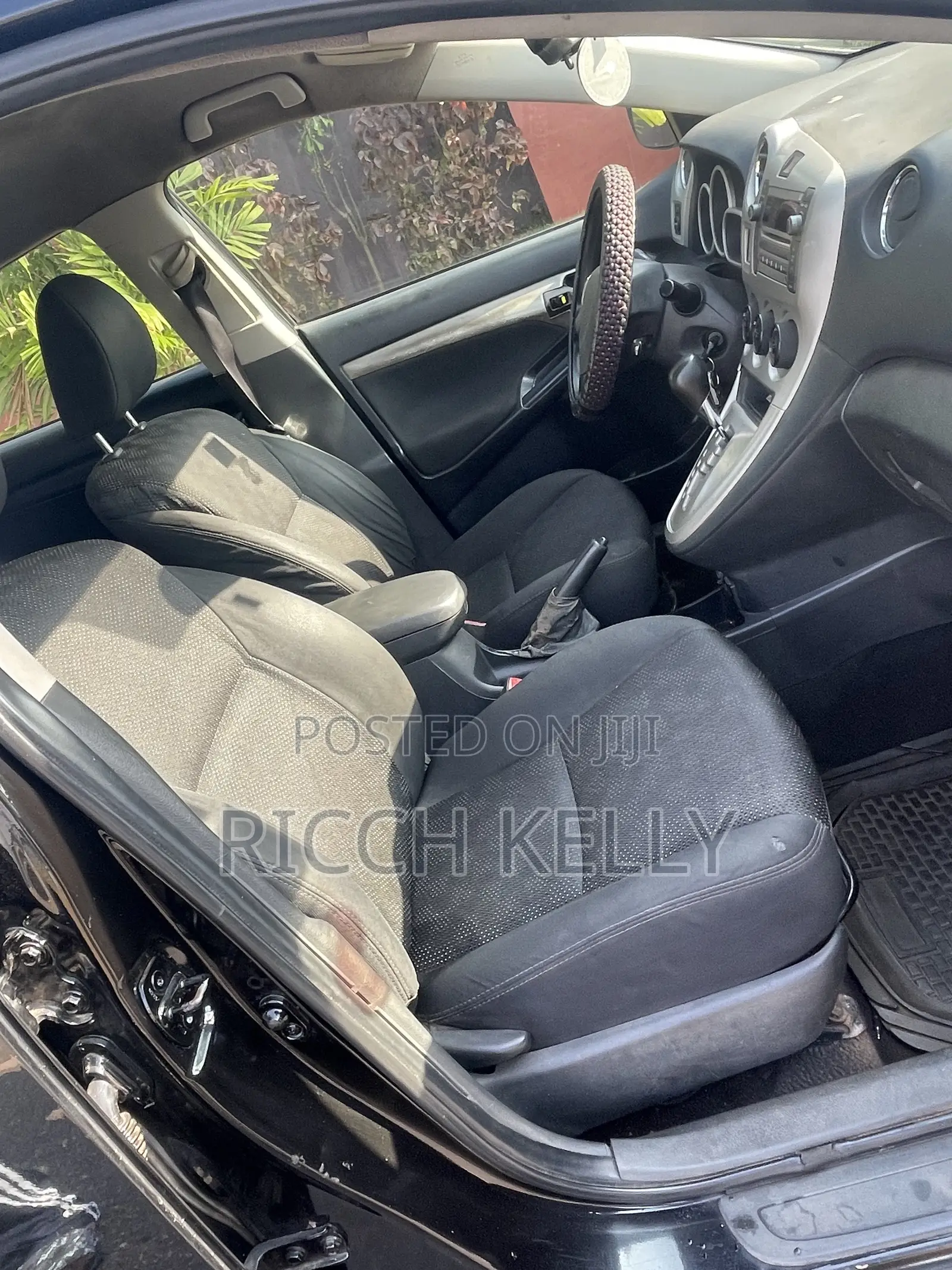 Pontiac Vibe 1.8L 2010 Black