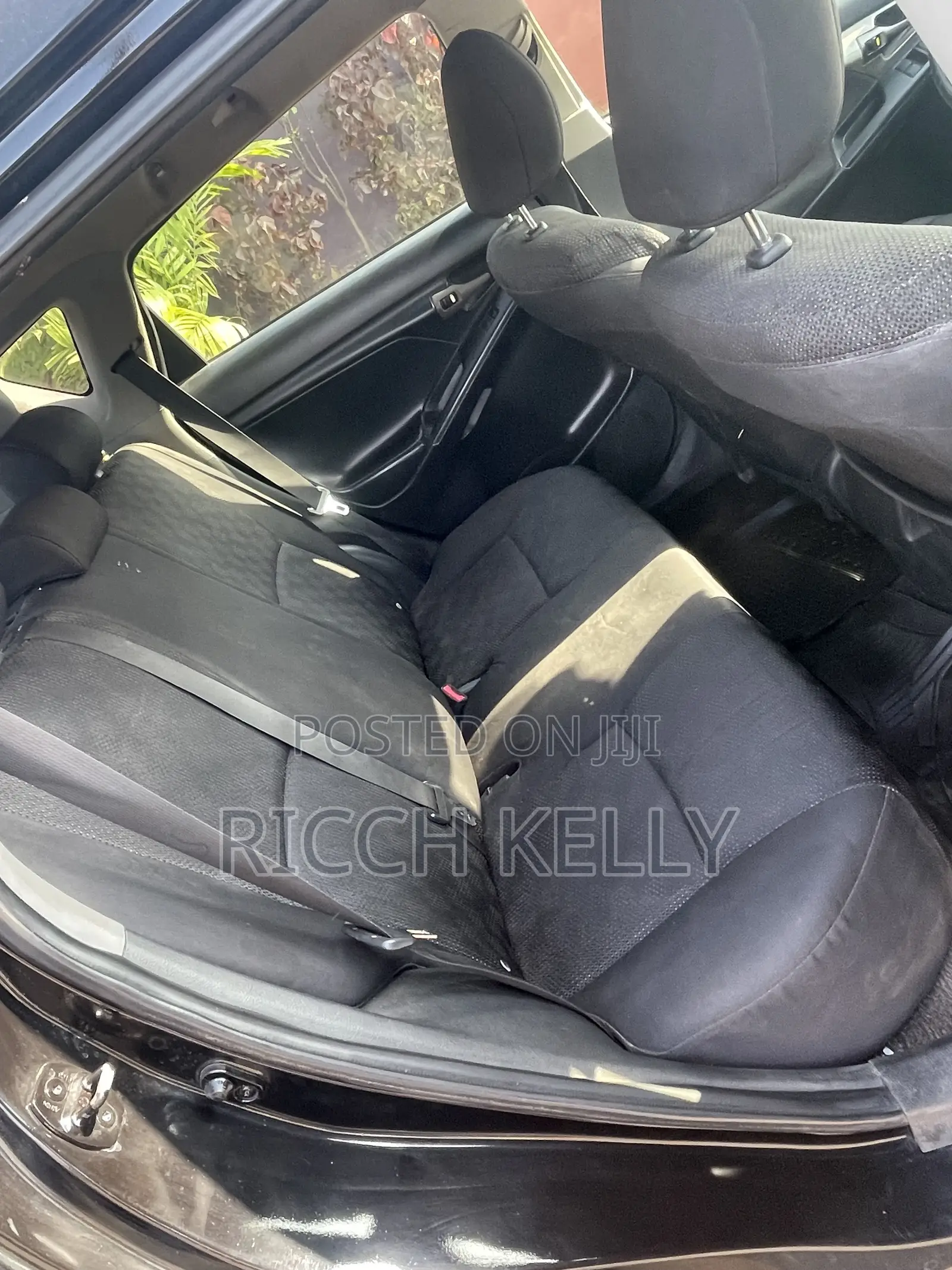Pontiac Vibe 1.8L 2010 Black