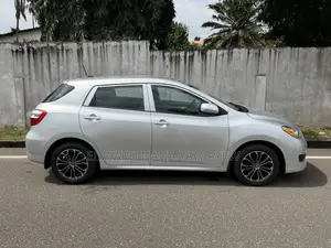 Pontiac Vibe 2010 Silver