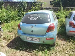 Toyota Vitz 1.0 FWD 3dr 2010 Green