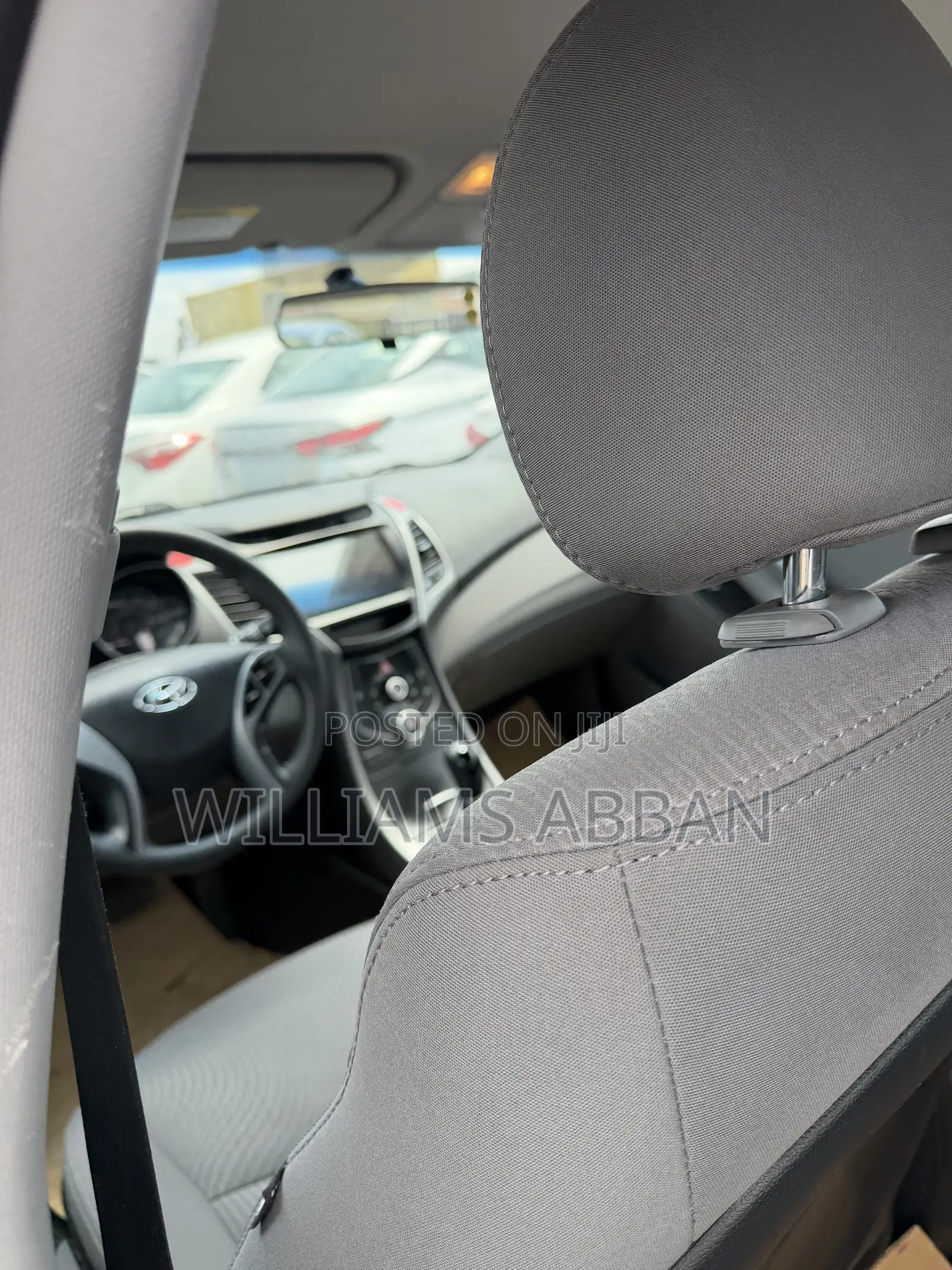 Hyundai Elantra SE Sedan FWD (1.8L 4cyl 6A) 2016 Gray
