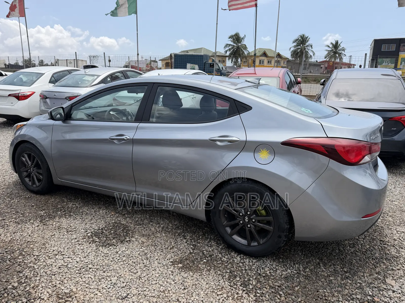 Hyundai Elantra SE Sedan FWD (1.8L 4cyl 6A) 2016 Gray