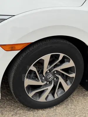 Honda Civic LX Sedan 2018 White