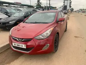 Hyundai Elantra GLS Sedan FWD (1.8L 4cyl 6A) 2013 Red
