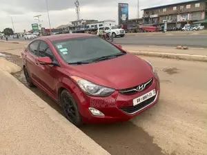 Hyundai Elantra GLS Sedan FWD (1.8L 4cyl 6A) 2013 Red