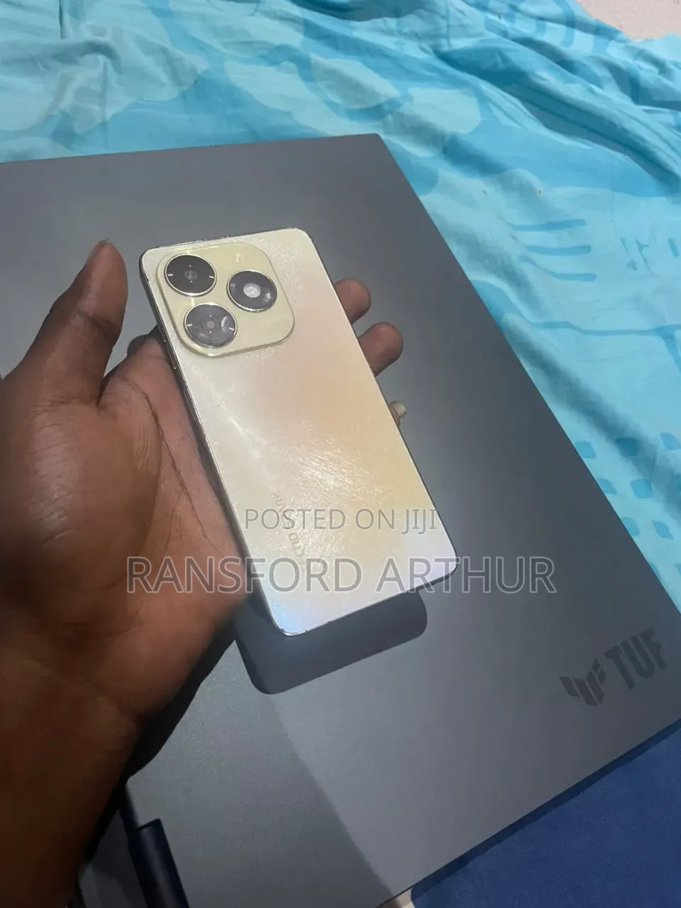 Tecno Spark 20 128 GB Gold