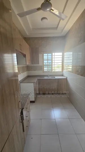 2bdrm Apartment in Klagon, Sakumono for rent