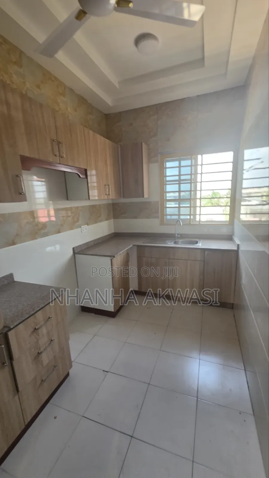 2bdrm Apartment in Klagon, Sakumono for rent