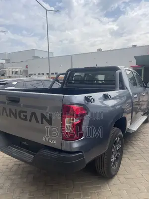 New Changan Hunter Plus 2.0 Petrol 4x4 2024 Gray