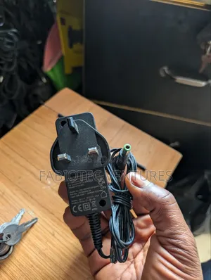 12volts Adapter
