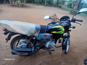 Bajaj Boxer 125 2026 Black