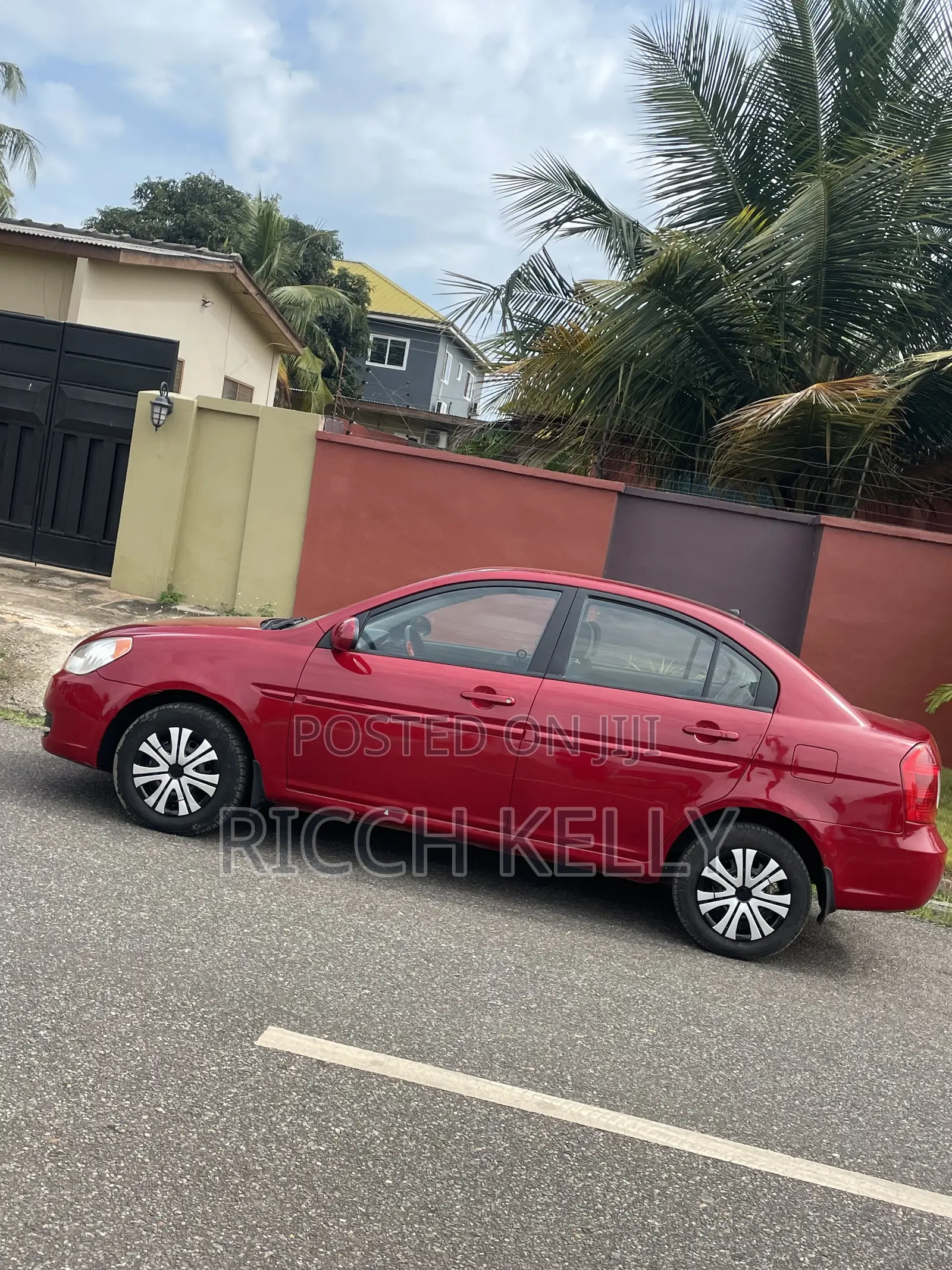 Hyundai Accent 1.6 GLS HS Automatic 2009 Red