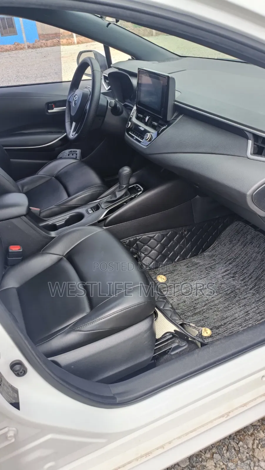 Toyota Levin Hybrid Luxury 2022 White