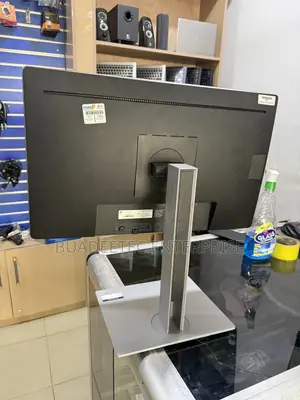 HP Elitedisplay E232