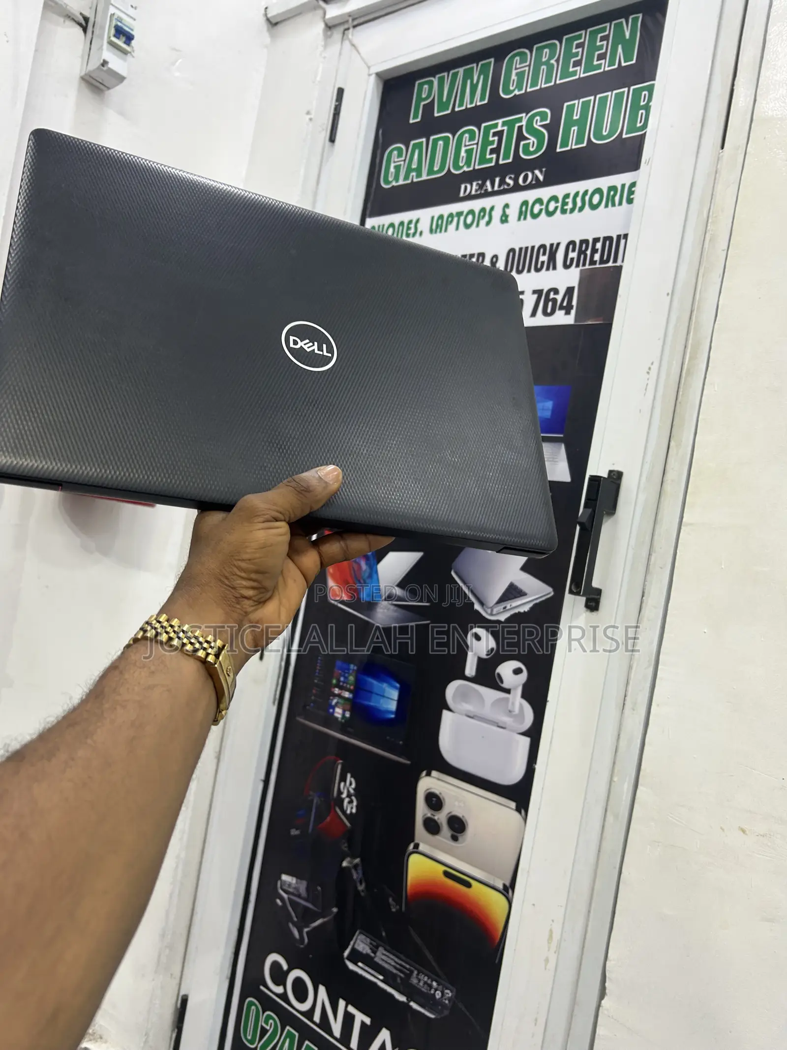 Laptop Dell Inspiron 15 3582 8GB Intel Core i3 SSD 128GB