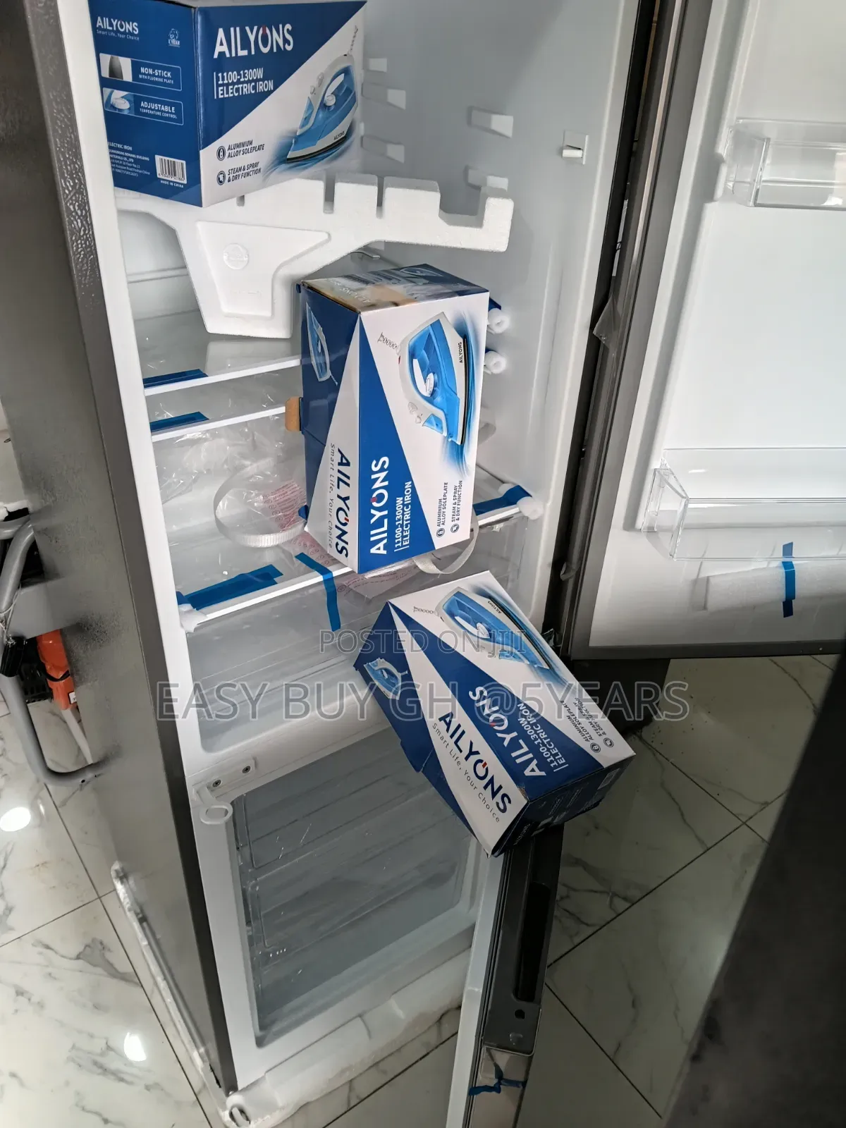 Refrigerator Our Way Westpool Fridge