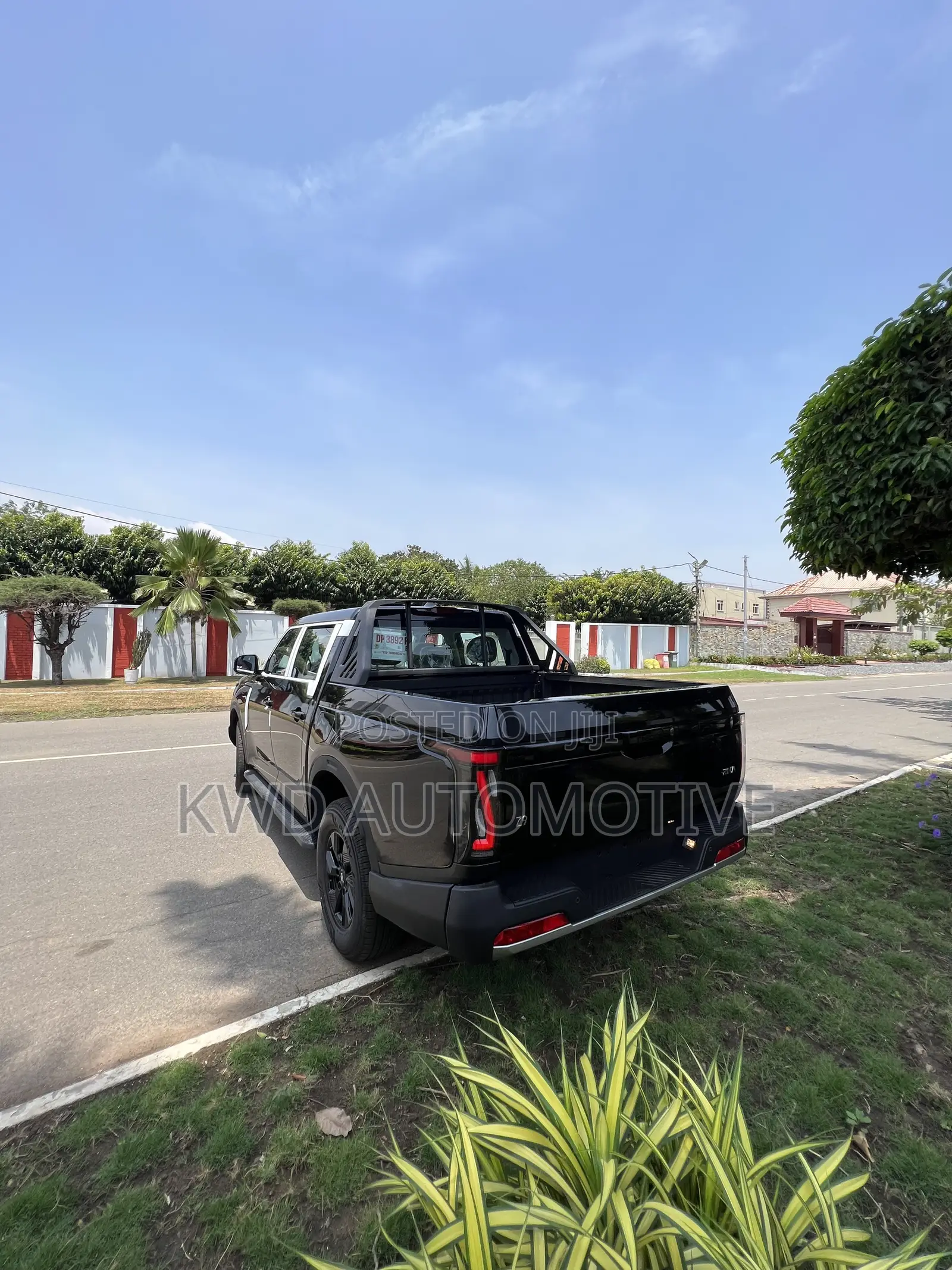 New Nissan Z9 2.3T Diesel 4WD 2025 Black