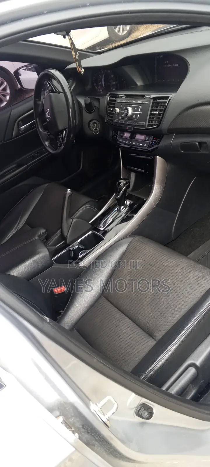 Honda Accord Sport 4dr Sedan FWD (2.4L 4cyl 2A) 2017 Silver