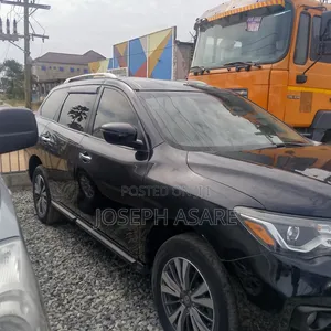 Nissan Pathfinder 2018 Black