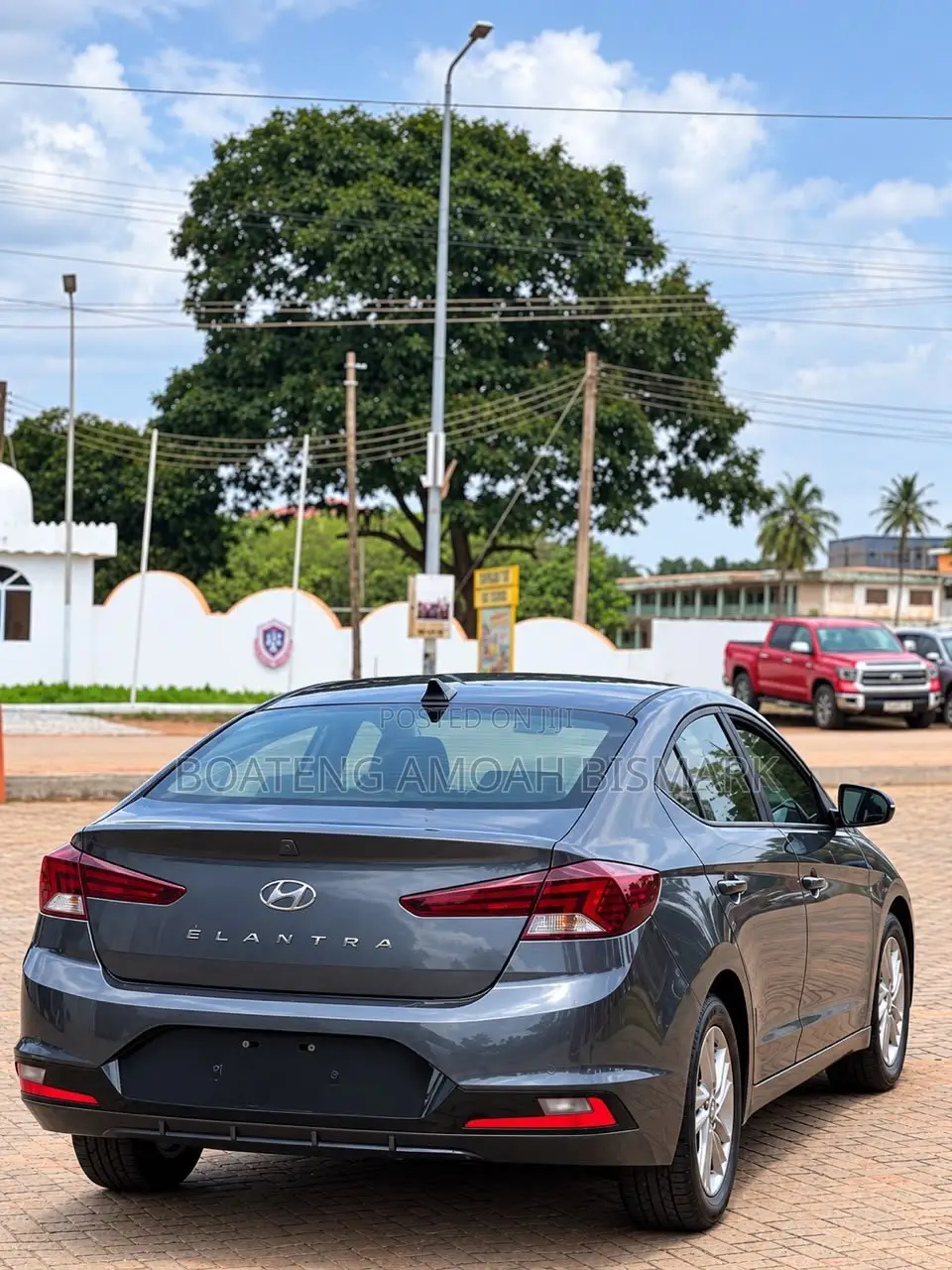 Hyundai Elantra 2022 Gray