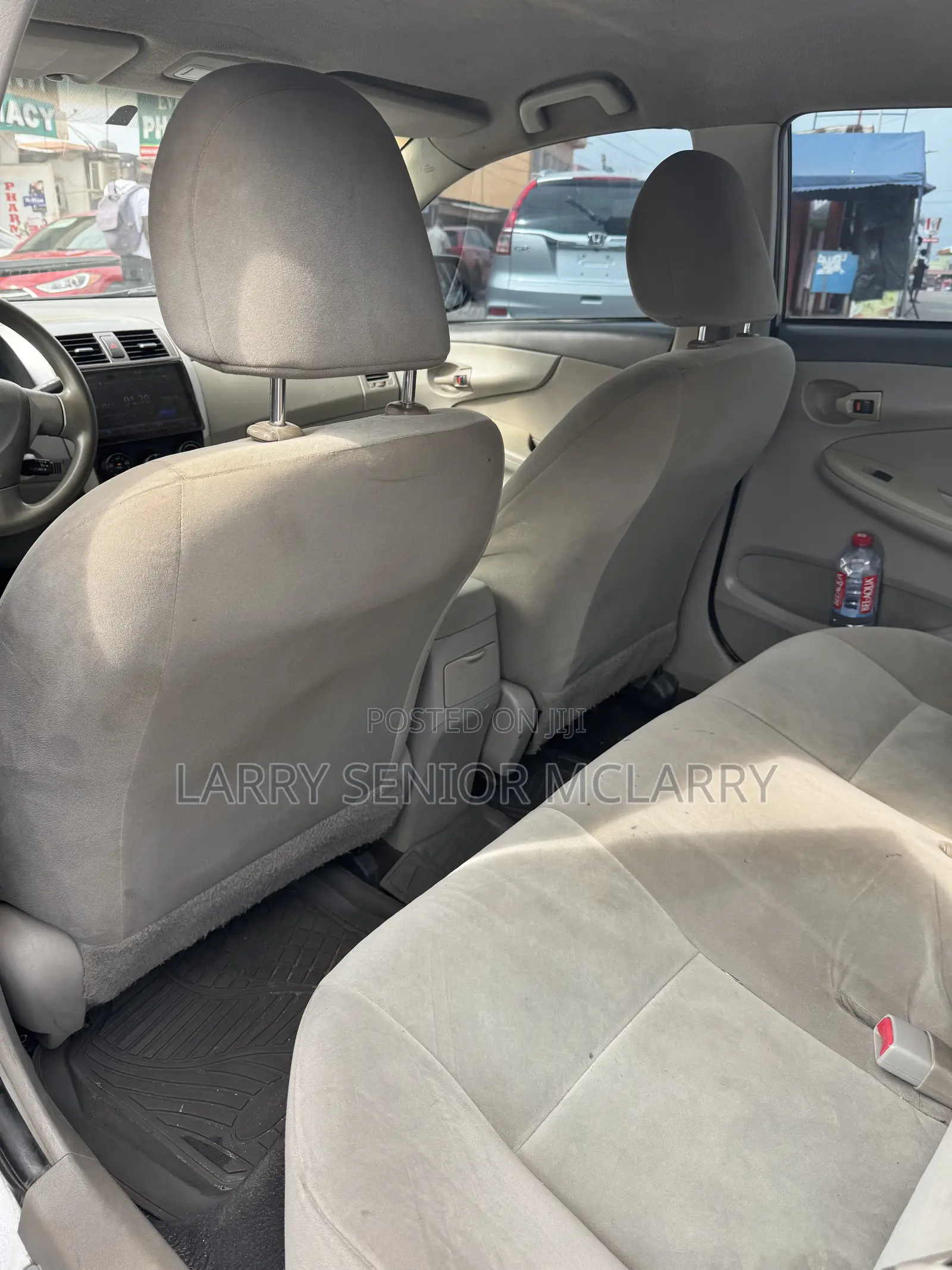 Toyota Corolla LE 4dr Sedan (1.8L 4 cyl 4A) 2009 Silver