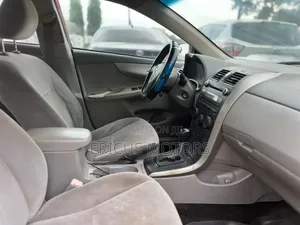 Toyota Corolla 2010 Red
