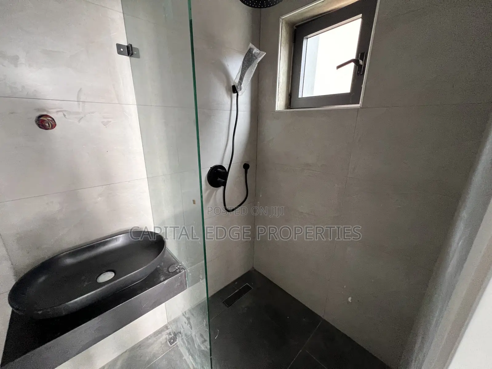 4bdrm Townhouse/Terrace in Airport Residential Area for sale
