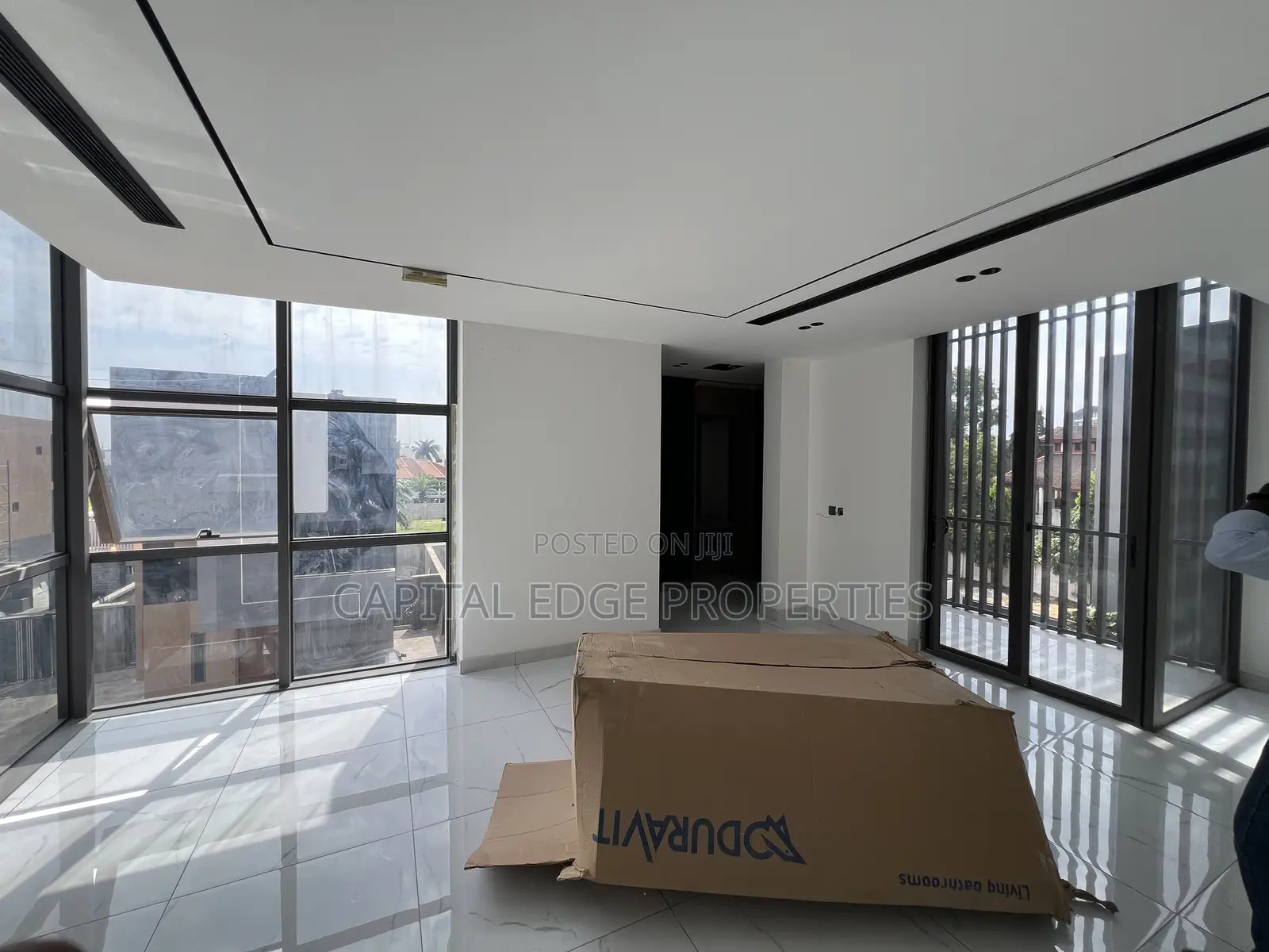 4bdrm Townhouse/Terrace in Airport Residential Area for sale