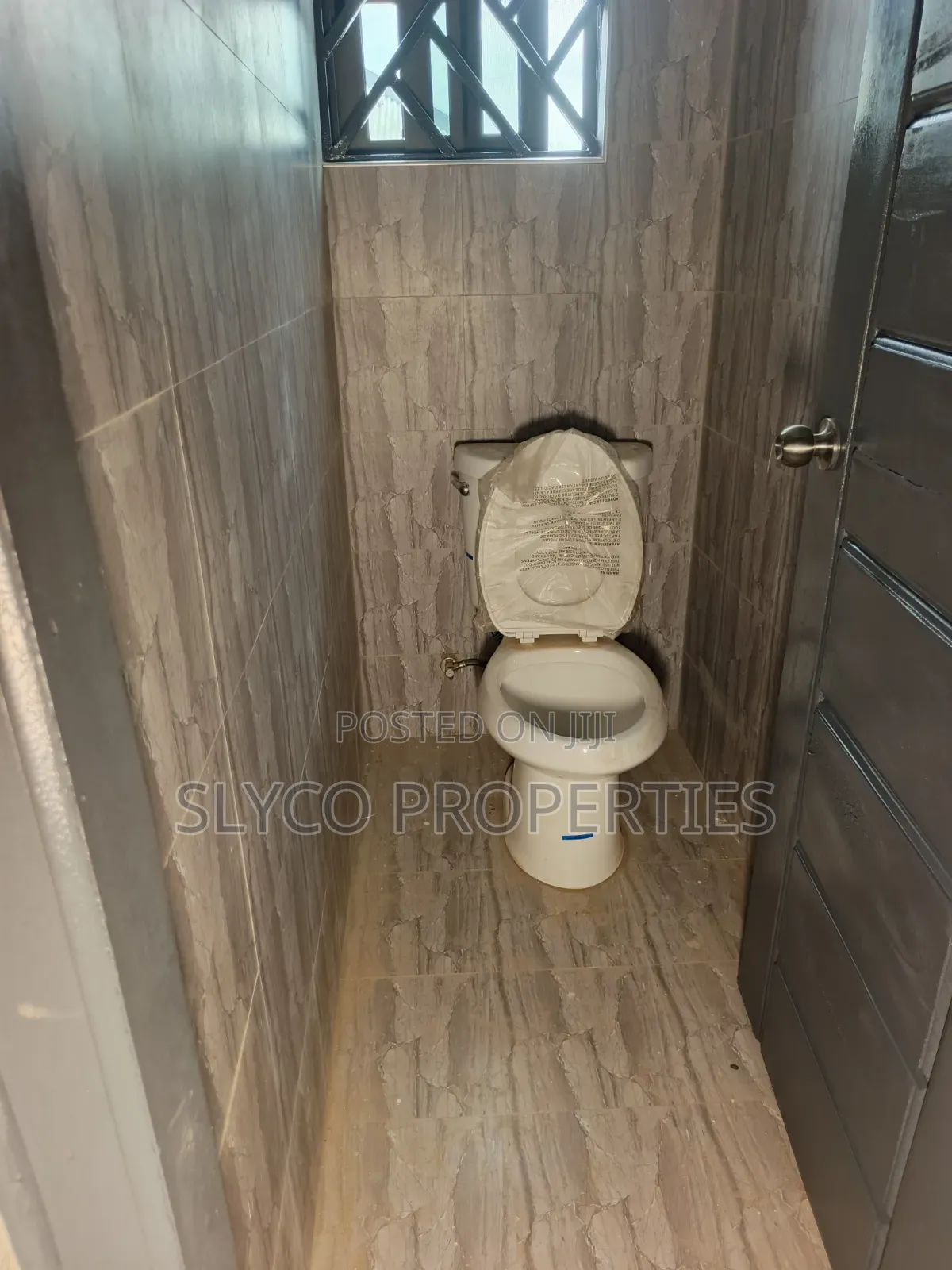 2bdrm Apartment in Koforidua Bohye, New-Juaben Municipal for rent