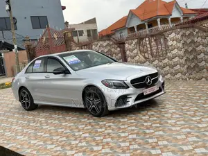 Mercedes-Benz C300 2021 Silver