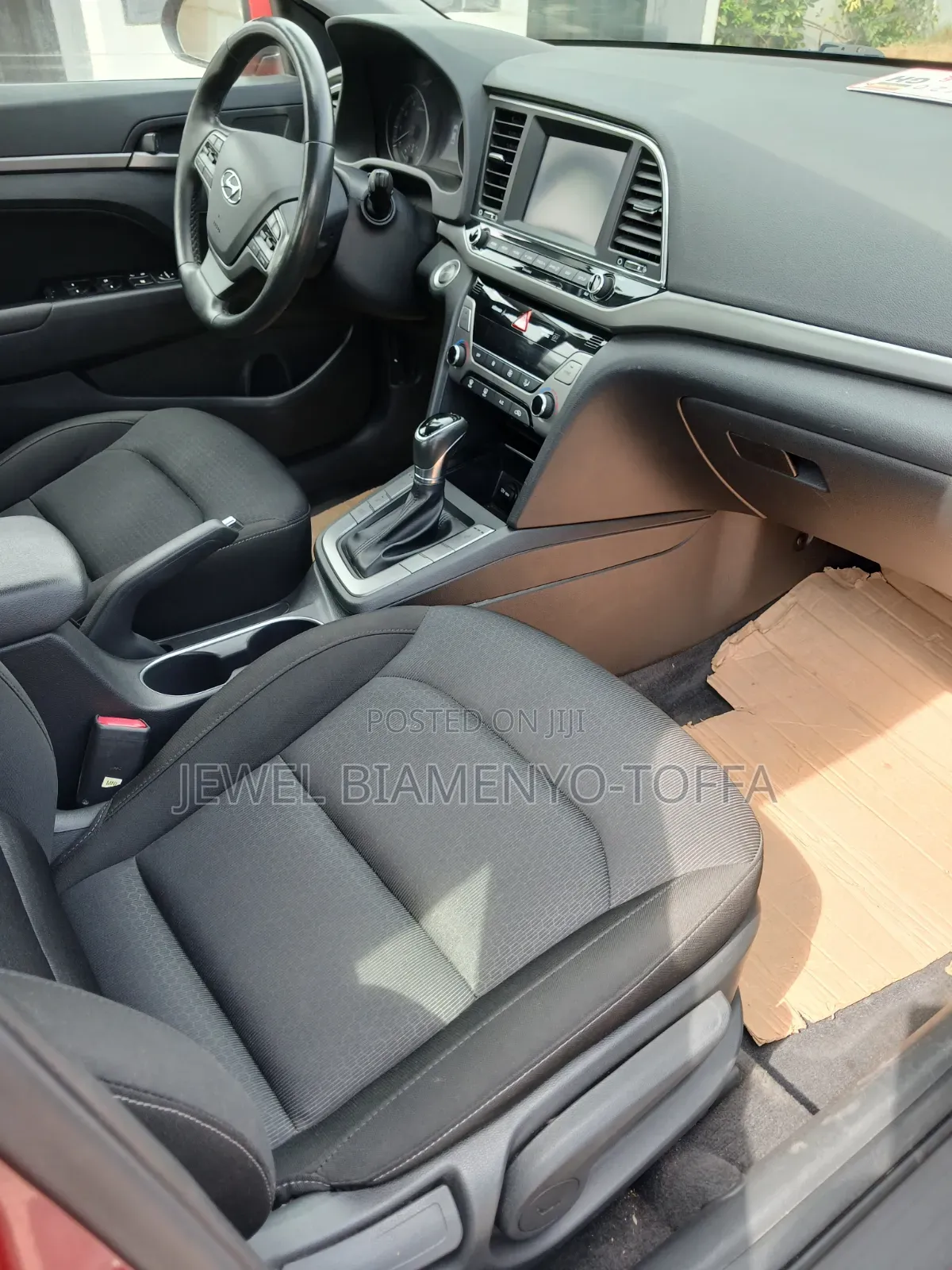 Hyundai Elantra ECO Sedan FWD (1.4L 4cyl 7A) 2017 Orange
