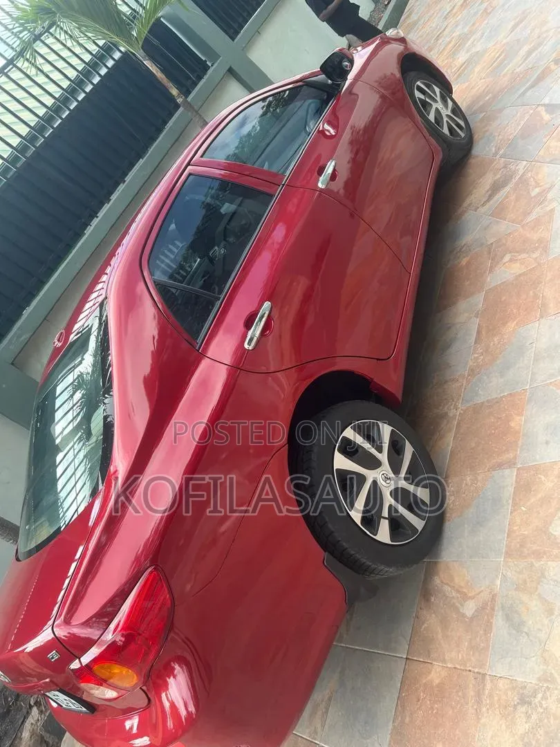 Toyota Corolla 2010 Red