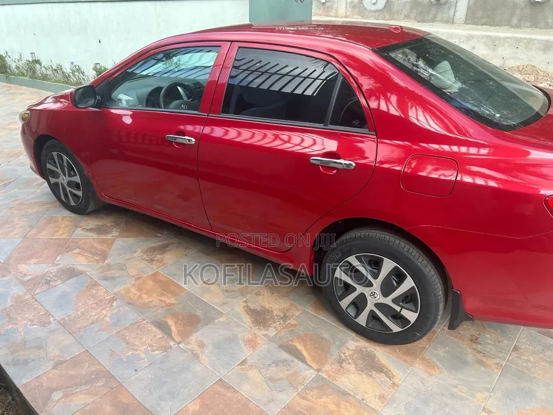 Toyota Corolla 2010 Red