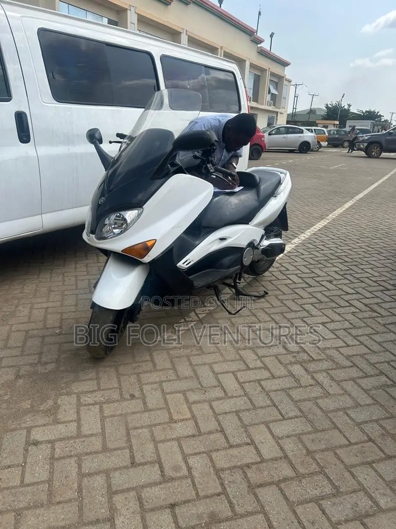 Yamaha 2014 White