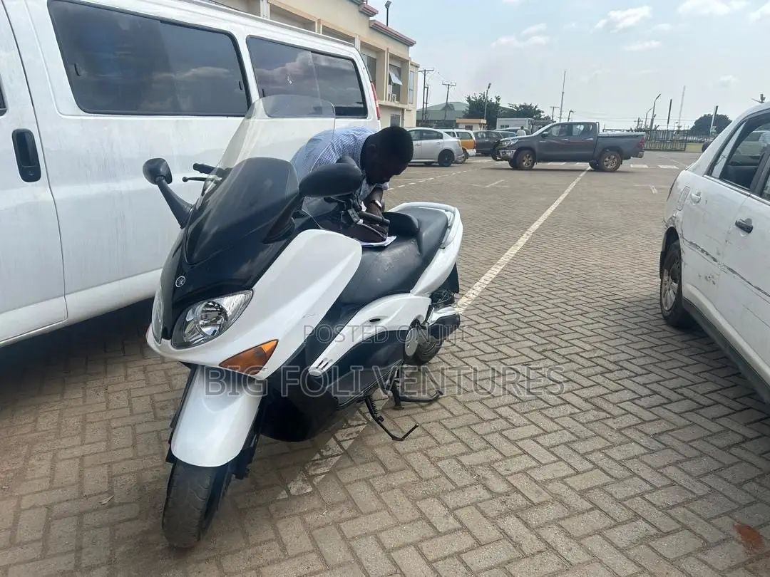 Yamaha 2014 White
