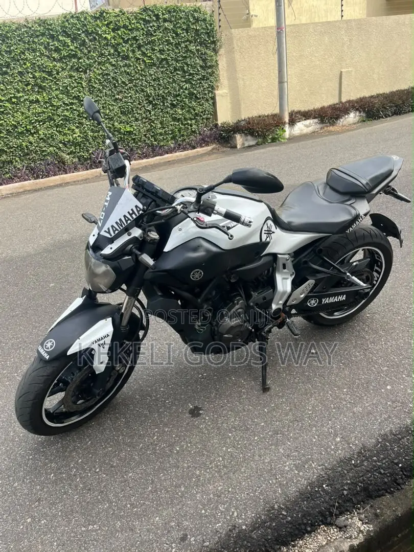 Yamaha MT-07 2022 Black