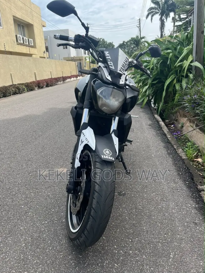 Yamaha MT-07 2022 Black