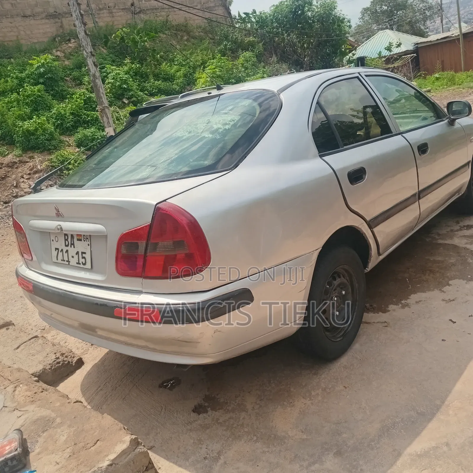 Mitsubishi Carisma 2005 Gray