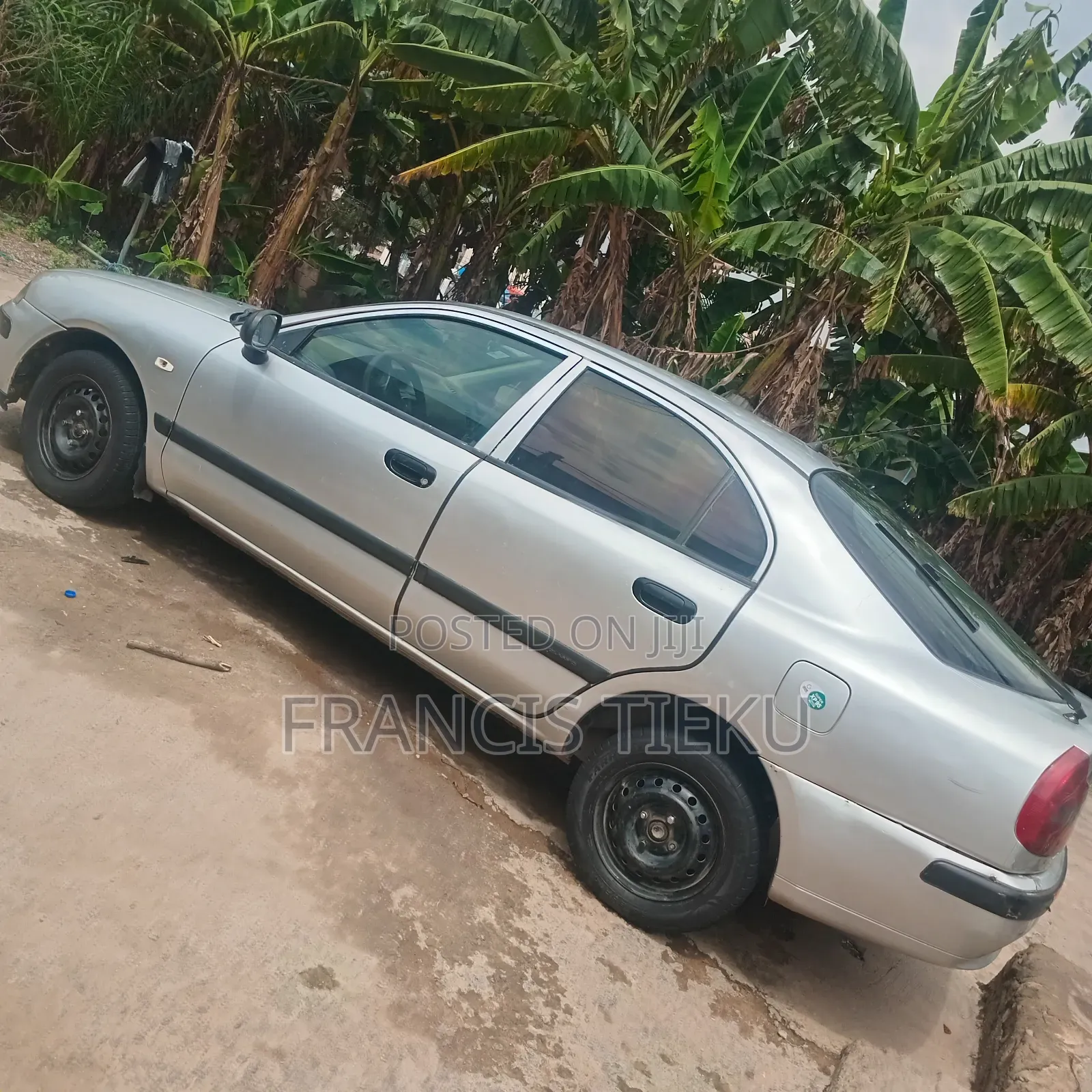 Mitsubishi Carisma 2005 Gray