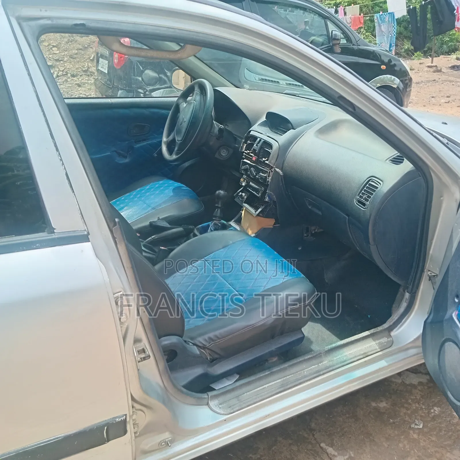 Mitsubishi Carisma 2005 Gray
