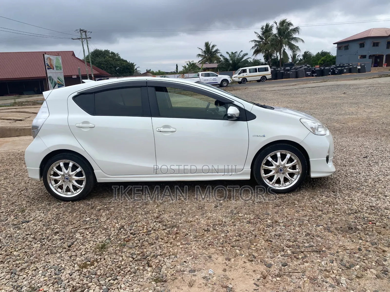 Toyota Aqua 2015 White