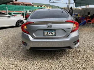 Honda Civic Touring Sedan 2018 Silver